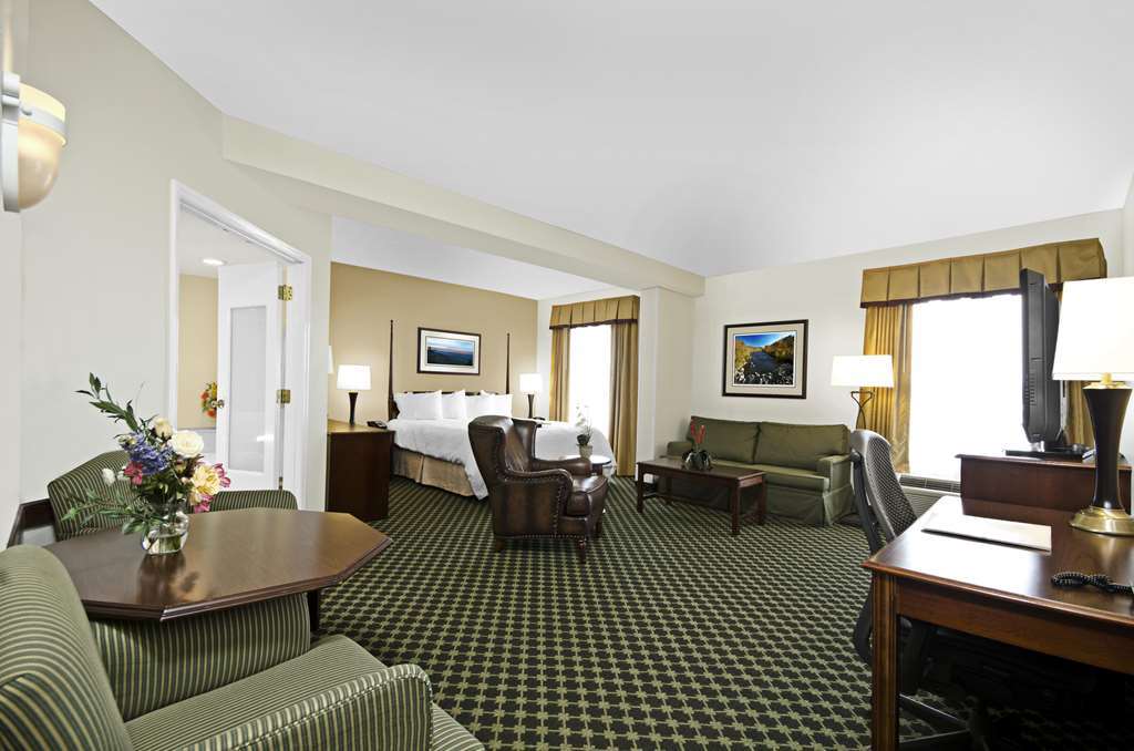 Hampton Inn & Suites Chincoteague-Waterfront, Va Room photo